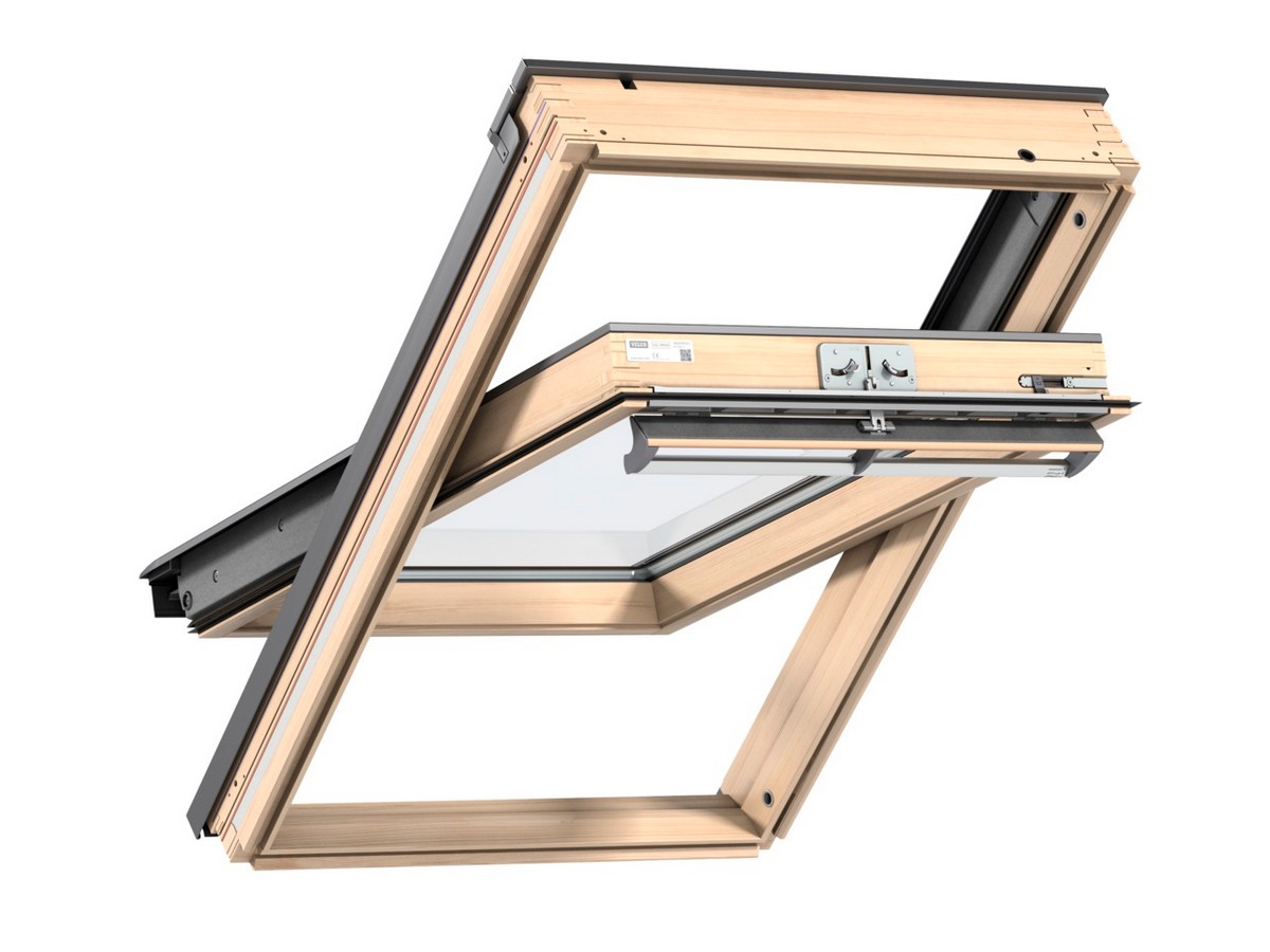 Velux Centre Pivot Roof Window - Pine - 1140 x 1178 - GGL SK06 3070 Price Comparisons | Compare The Build