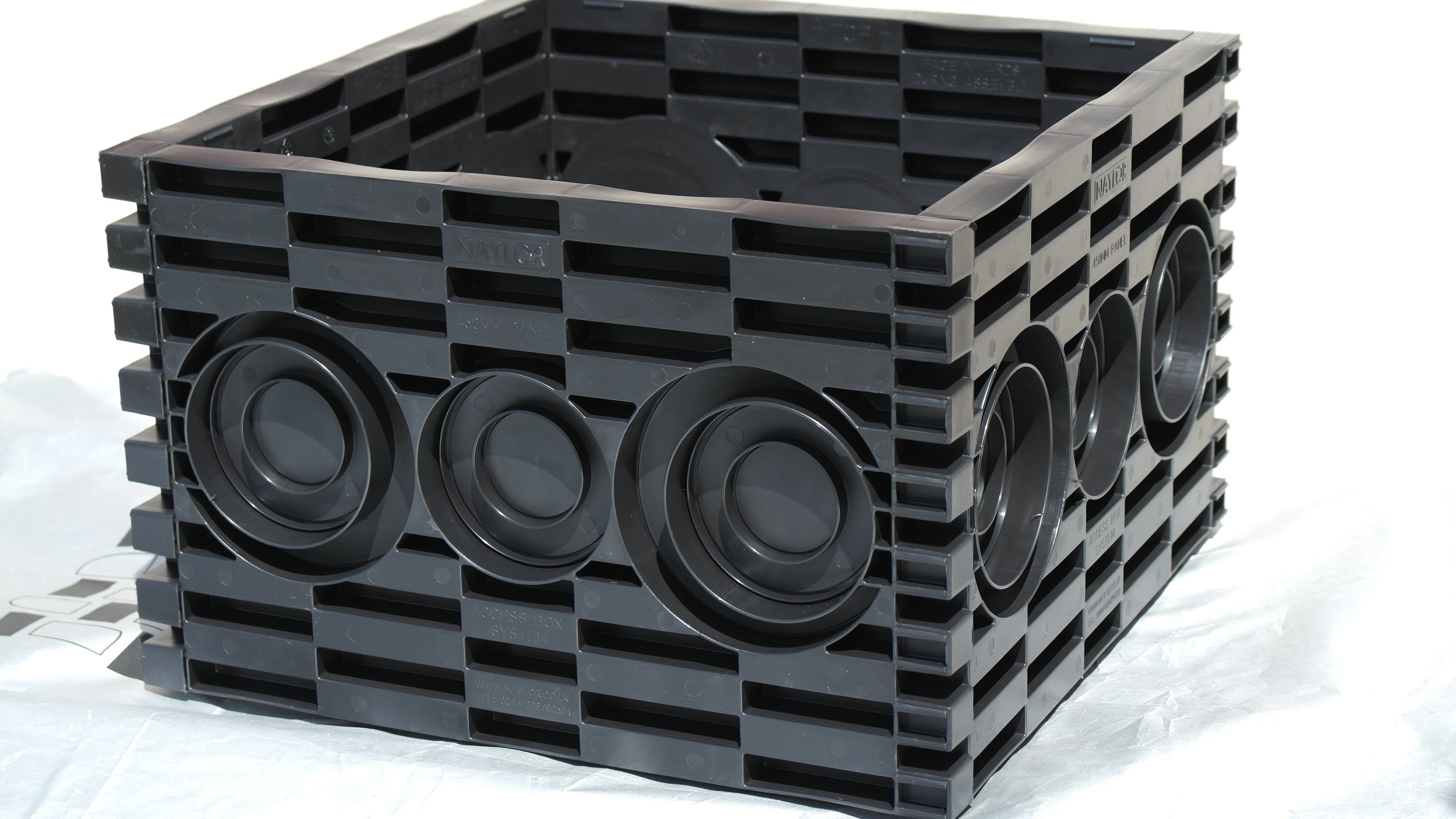 Naylor Metro Access B125 Access Chamber 450 x 450 x 330mm Black Price Comparisons | Compare The Build