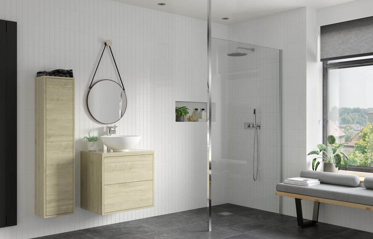 Autograph Glass Wetroom Panel with Pole 500mm - Clear/Polished Silver Price Comparisons | Compare The Build