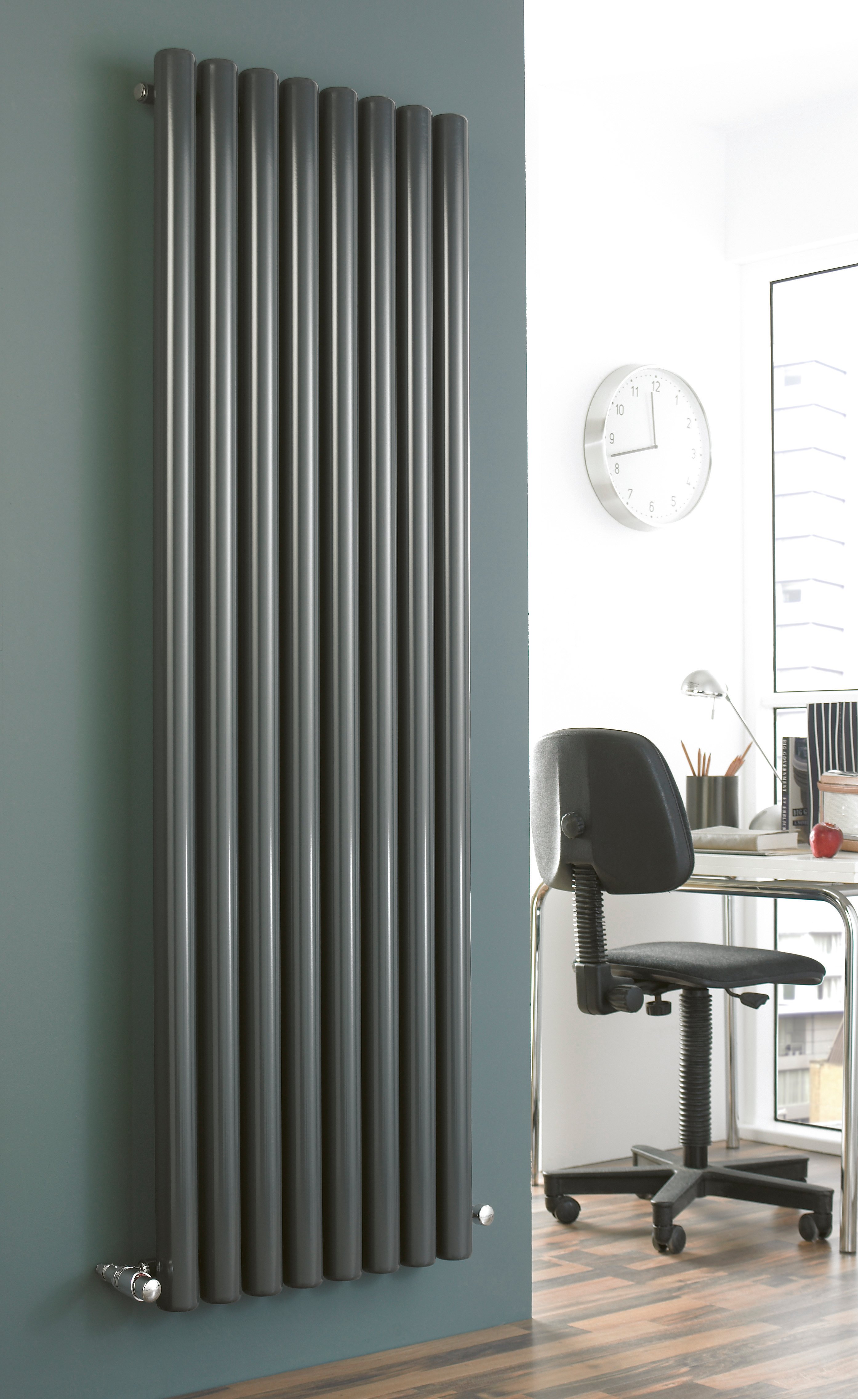 Eucotherm Vulkan Round Tube Radiator 600 x 885mm Anthracite Price Comparisons | Compare The Build